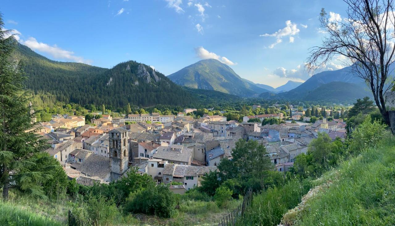 Camping Calme Et Nature Castellane Kültér fotó