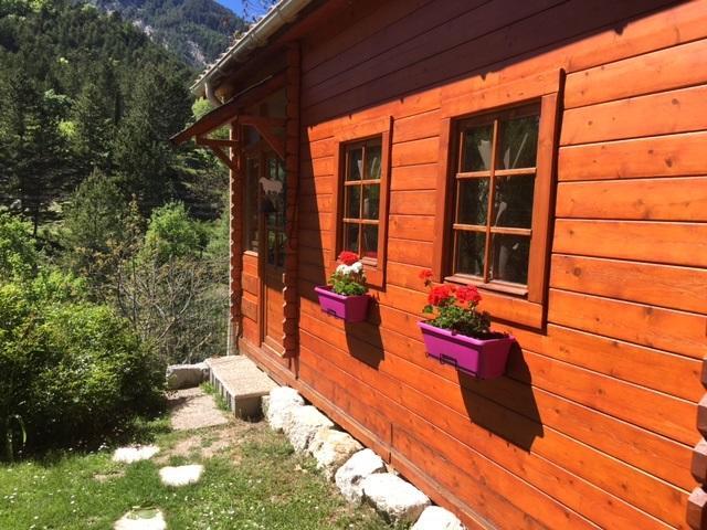 Camping Calme Et Nature Castellane Kültér fotó